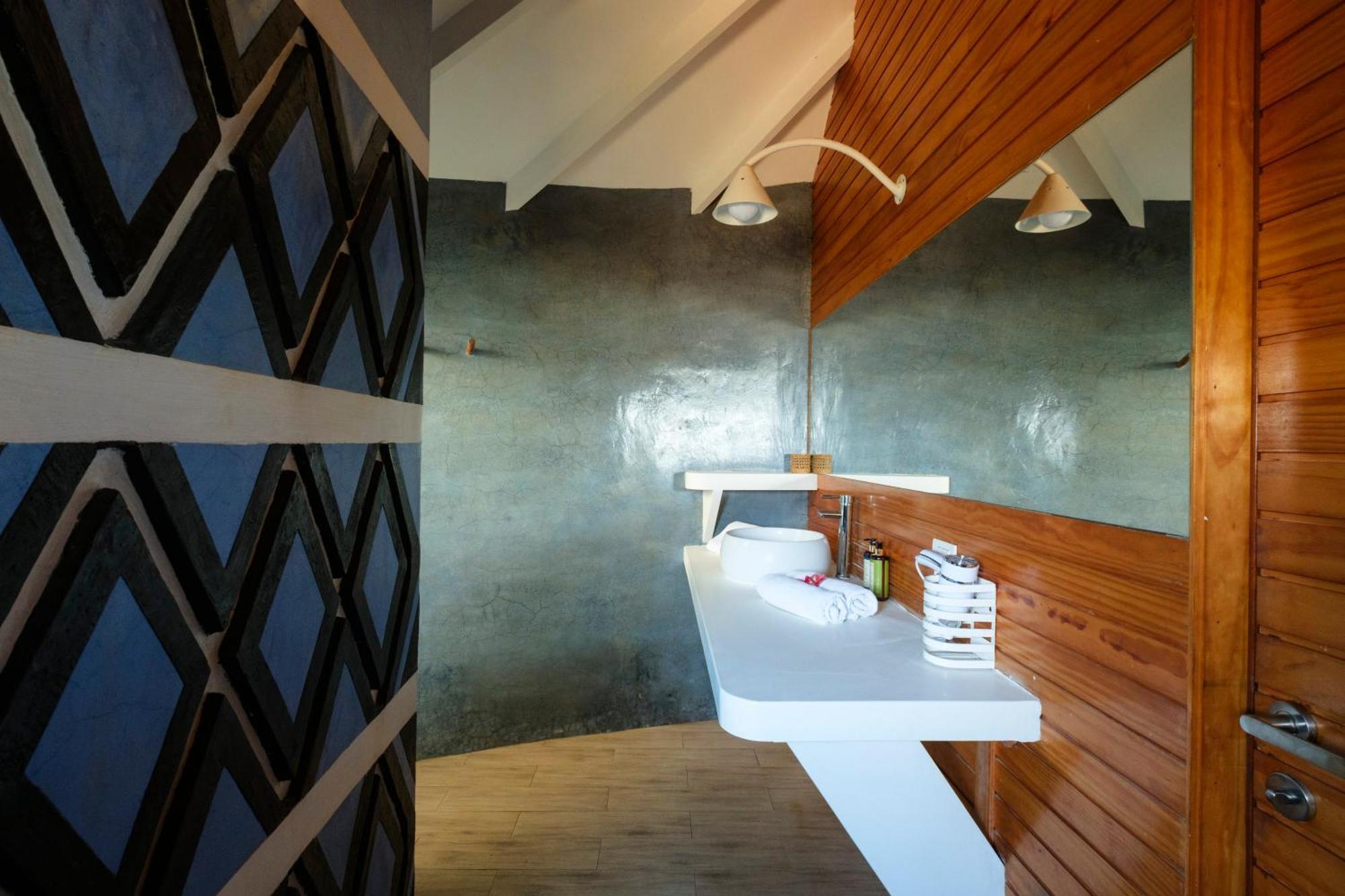Altiplanico Rapa Nui Hotel Hanga Roa Buitenkant foto